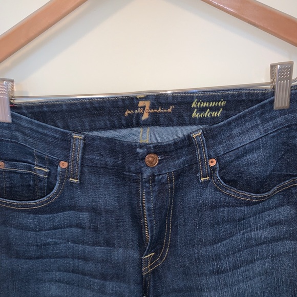 Jeans - Picture 2 of 4